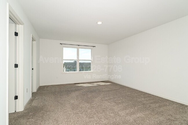 Building Photo - 608 Highland Pr Dr