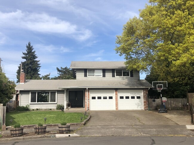 Primary Photo - 2118 Elysium Ave
