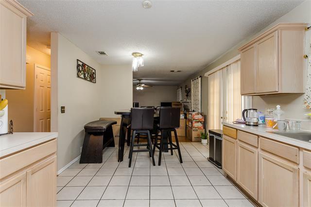 Building Photo - 1308 Dundee Dr