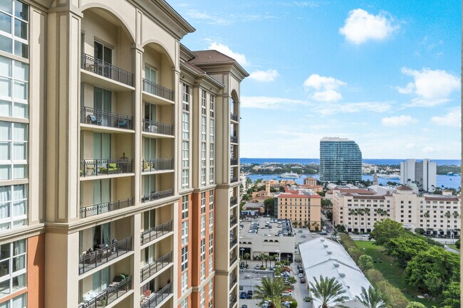 Building Photo - 550 Okeechobee Blvd