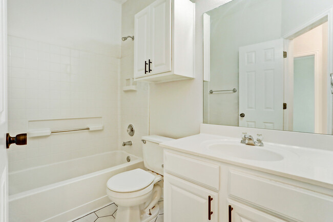 Guest Bathroom - 128 Almquist St