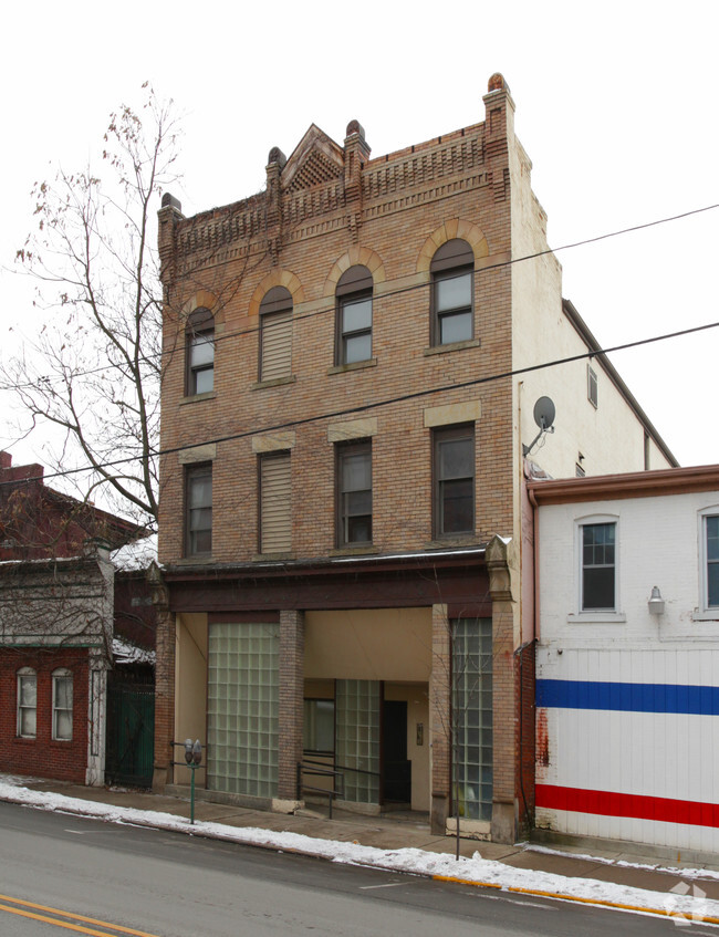 Building Photo - 1004 Penn Ave