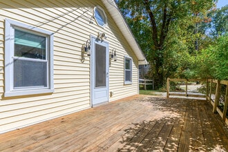 Building Photo - 83 Picketts Ridge Rd