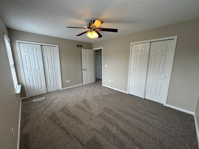 Building Photo - Spacious, Recently Updated J-Town 4BR / 1.5 BA Home for Rent!