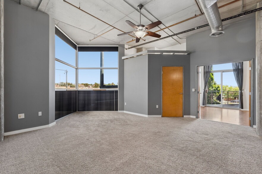 Building Photo - 2899 N Speer Blvd