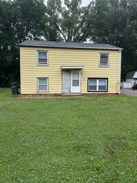 Building Photo - 517 Nicholas St