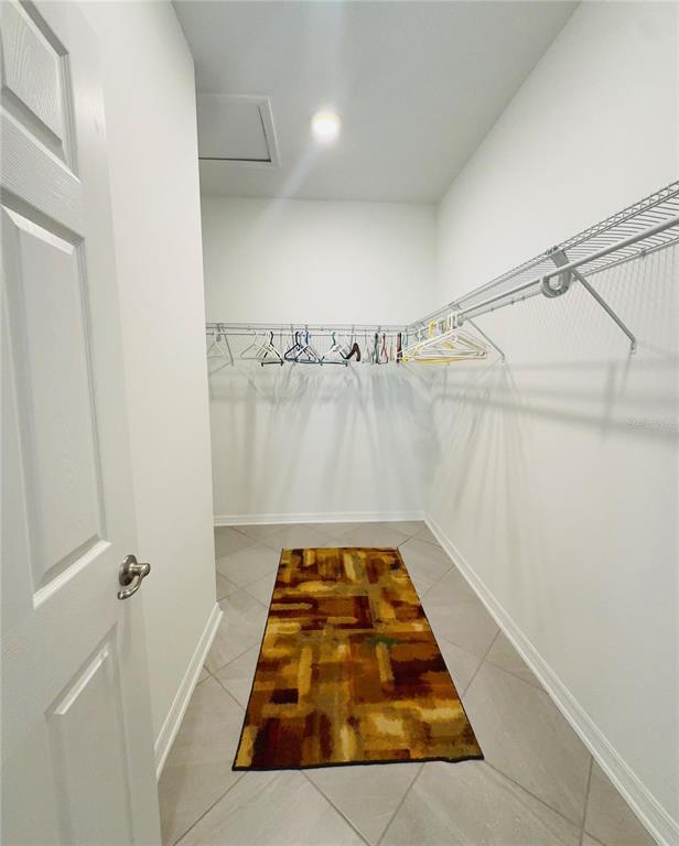 Building Photo - 9935 SW 98th Ln