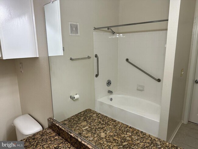 Building Photo - 1550 Spring Gate Dr.