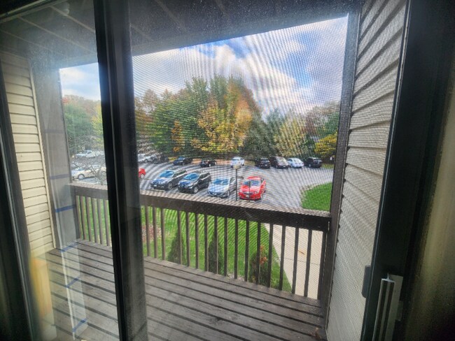 Building Photo - 27453 Westown Blvd