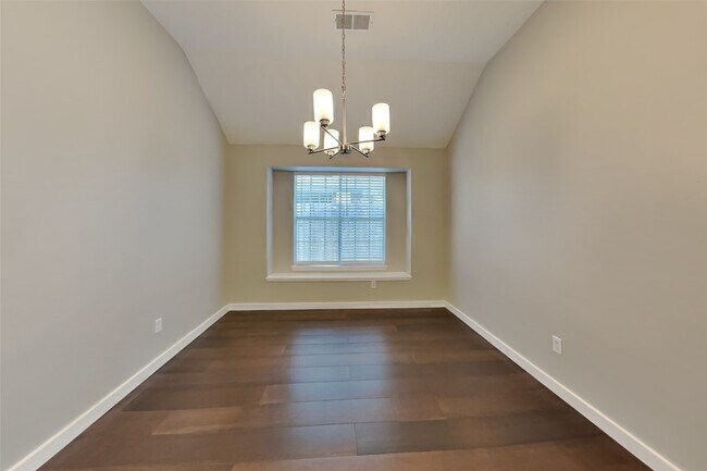 Building Photo - 18702 Timber Way Dr
