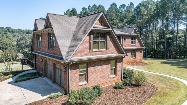 Building Photo - 1070 Riverwalk Point