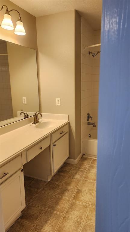 Building Photo - 6819 Highwind Bend Ln