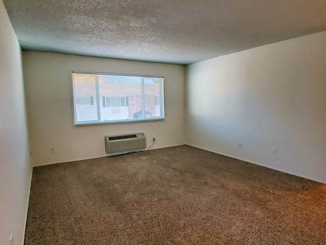 2bd/1ba Living Room - Kristin Apartments