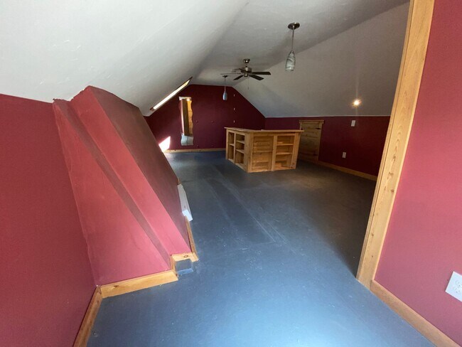 Building Photo - 125 Sun Haven Ln