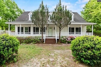 Building Photo - 4018 Mineral Springs Rd