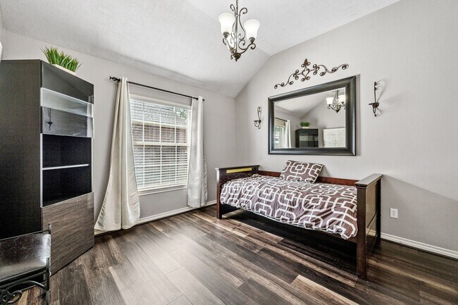 Building Photo - 16334 Pinon Vista Dr