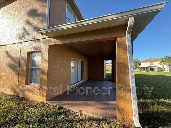 Building Photo - 4554 Ficus Tree Rd