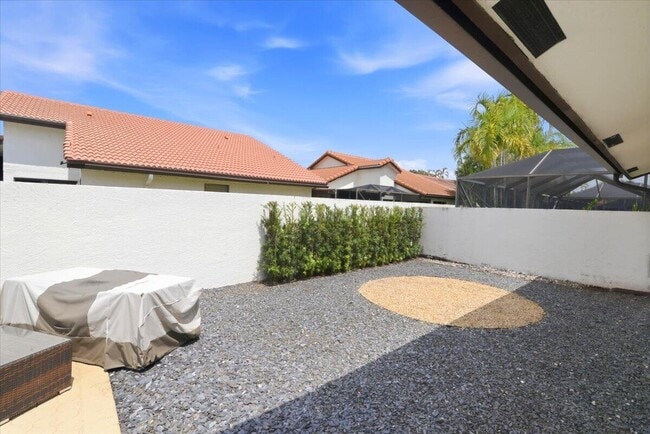 Building Photo - 21583 Villa Nova Dr