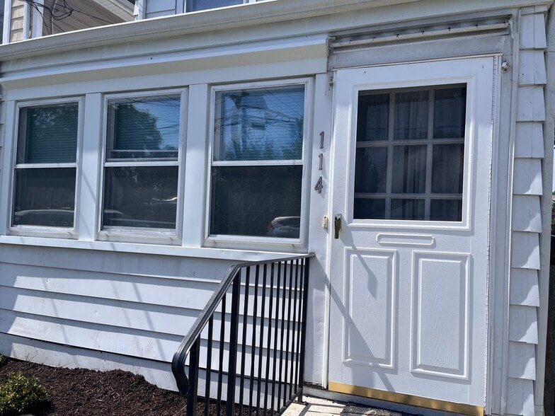 Front Entrance - 114 Morgan Ave
