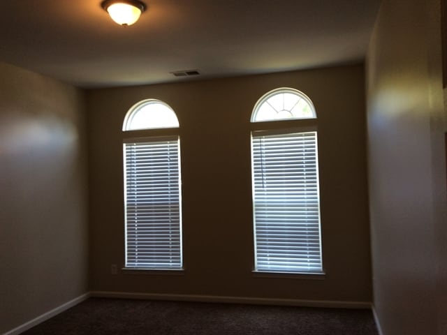 Building Photo - 5071 Sunburst Ln