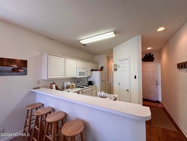 Building Photo - 881 Great Egret Cir SW