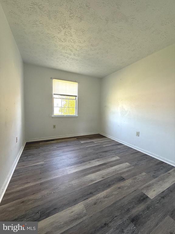 Building Photo - 21438 Manon Way
