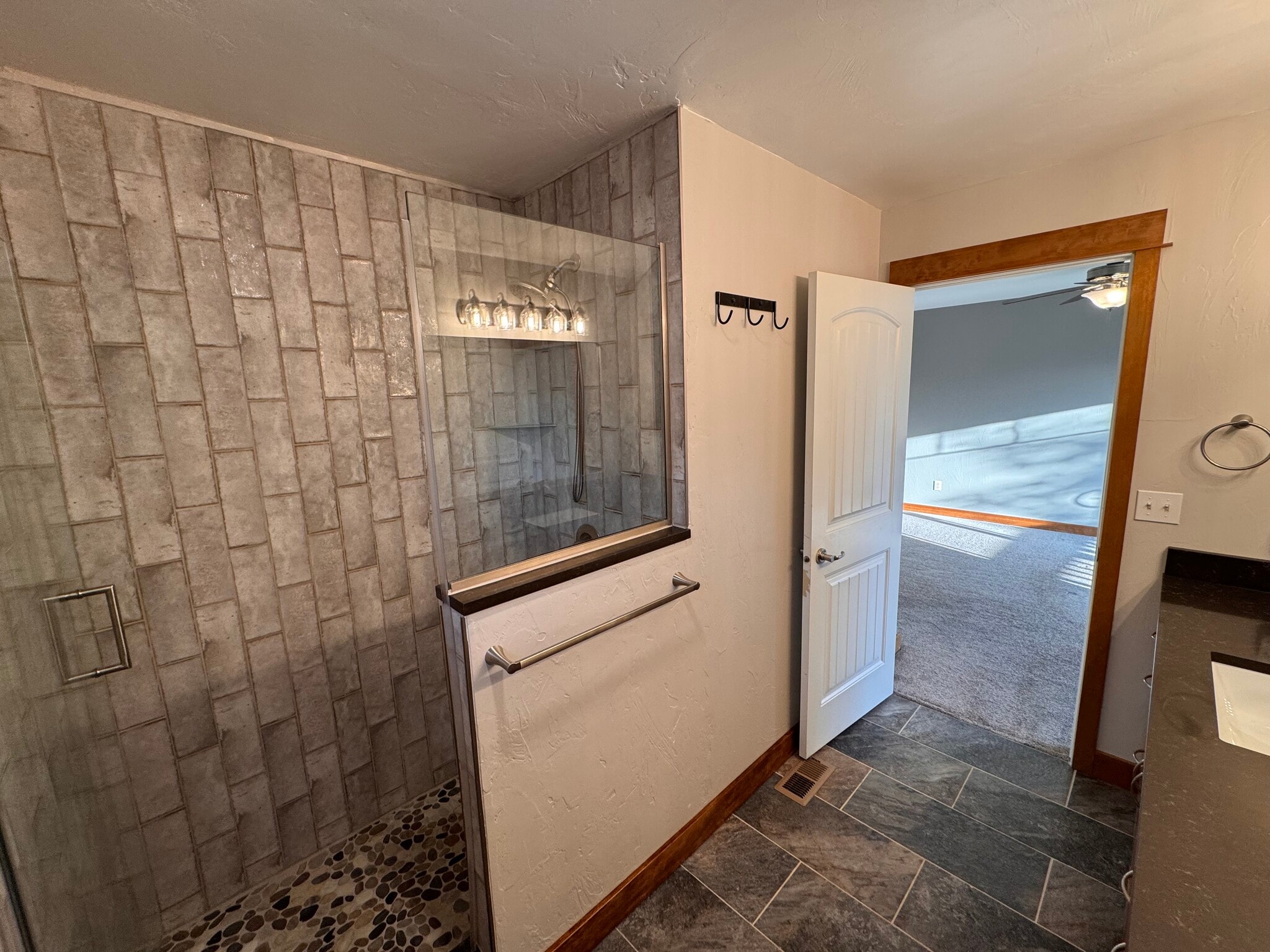 Custom Tile Shower - 5485 Glenellen Dr