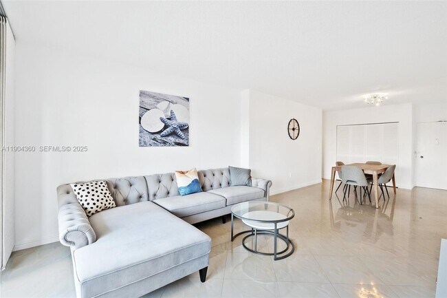 Building Photo - 1985 S Ocean Dr