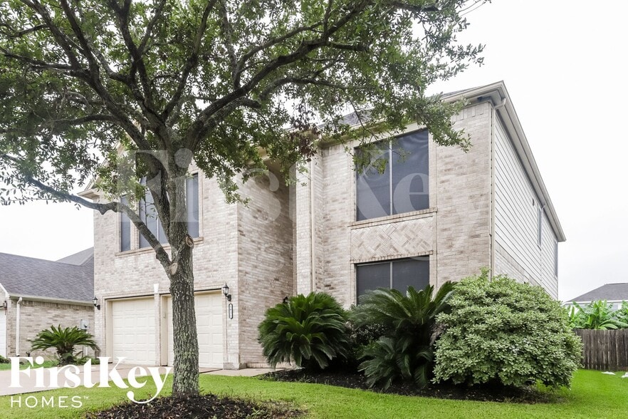 Building Photo - 5411 Baldwin Elm St