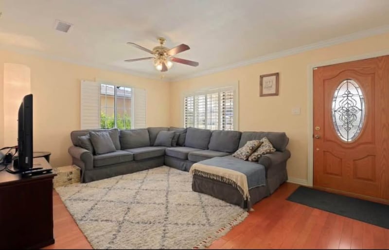 Building Photo - 5065 Gardenia Ave