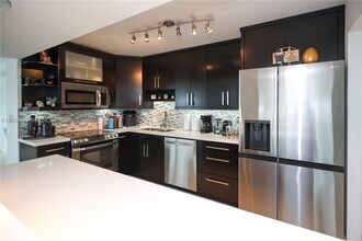 Building Photo - 7135 Collins Ave