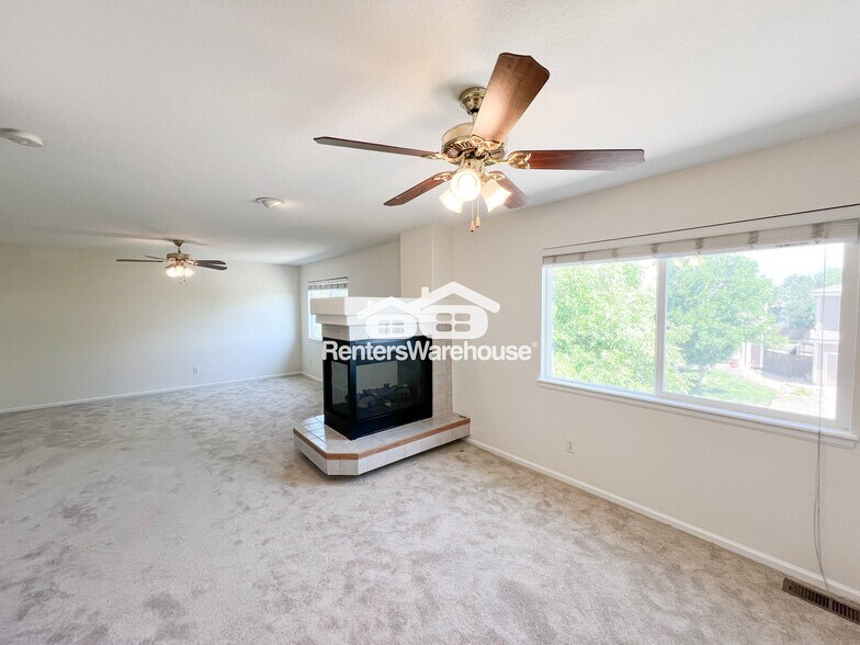 Building Photo - 4504 E Lyndenwood Cir