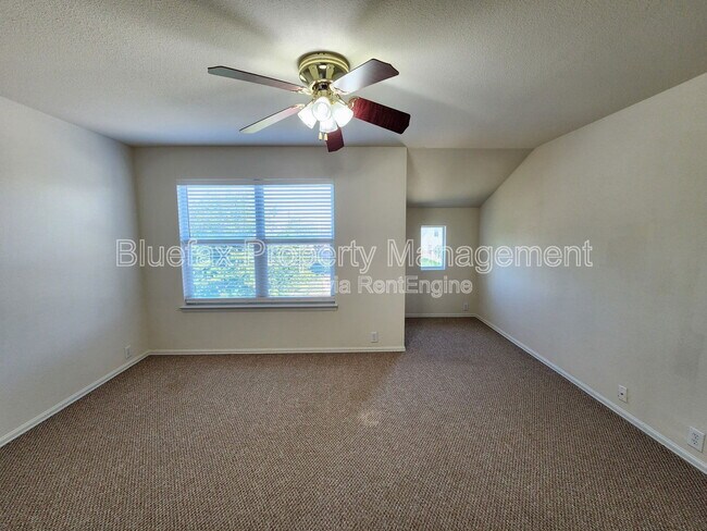 Building Photo - 943 Tisbury Pkwy