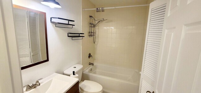 Building Photo - 1854 Meriadoc Ct