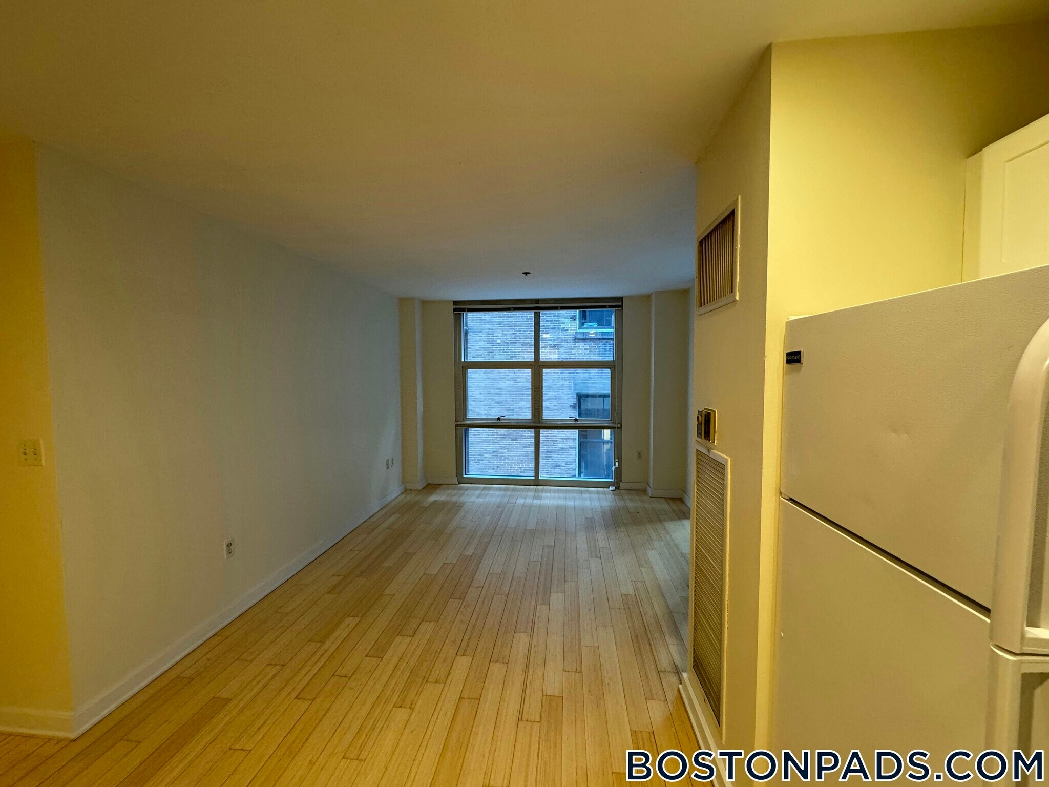 Building Photo - 40 Boylston St