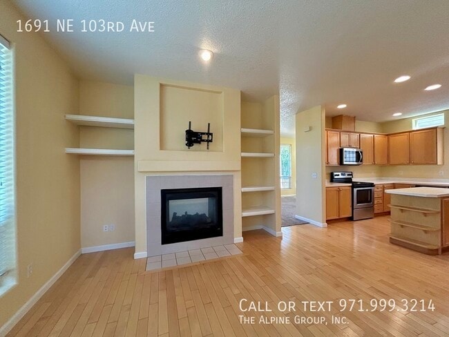Building Photo - 1691 NE 103rd Ave