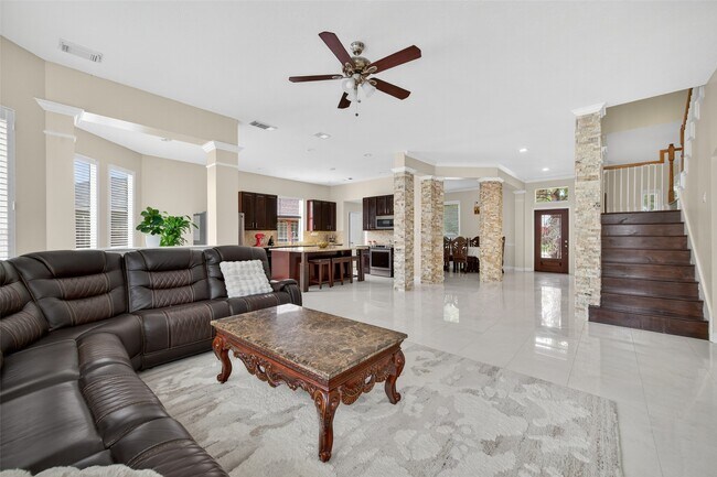 Building Photo - 7203 Thornmeadow Ln