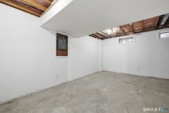 Building Photo - 67 Cambridge Ct