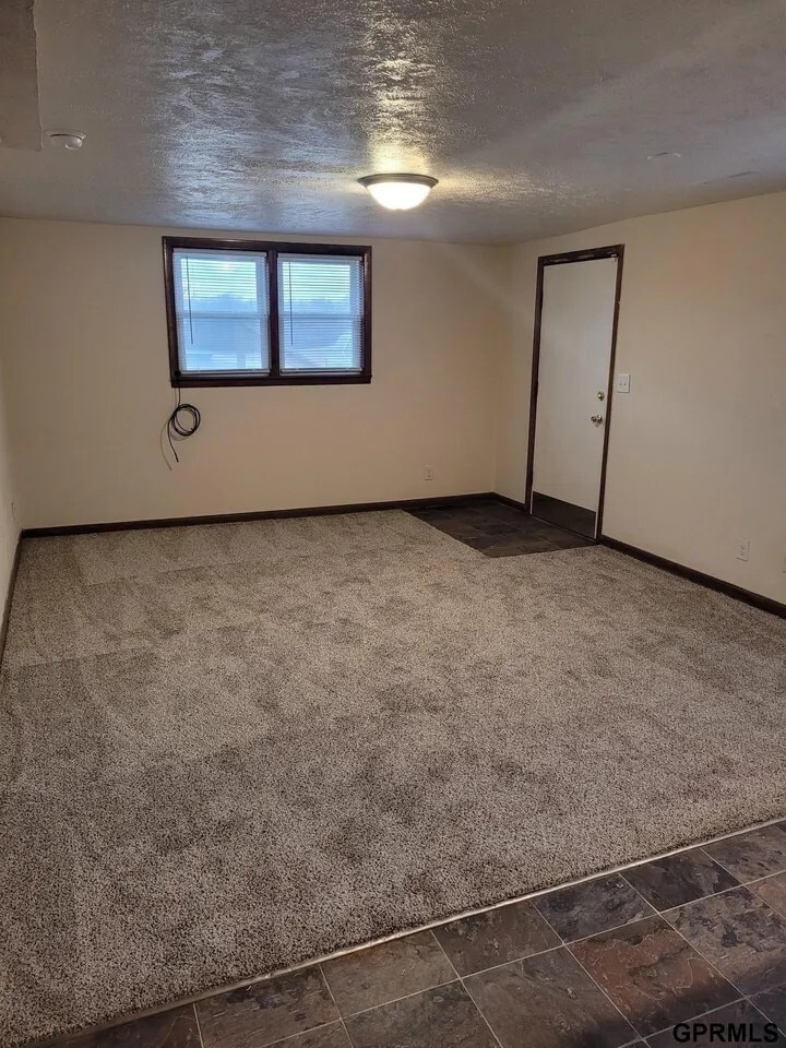 Building Photo - 910 Harrington Ave