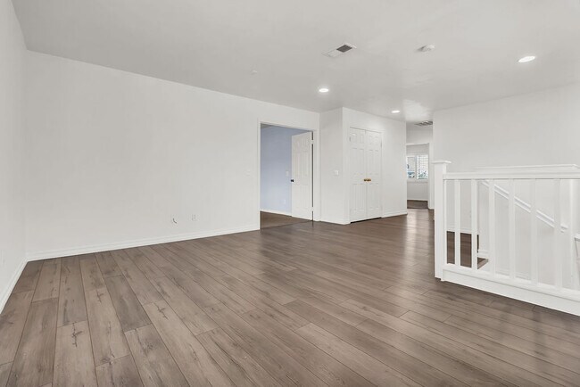 Building Photo - 26819 Rancho Serena St