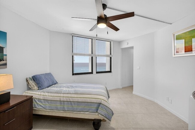 Building Photo - 2800 N Ocean Dr