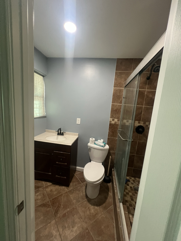 Building Photo - 4725 Darla Dr