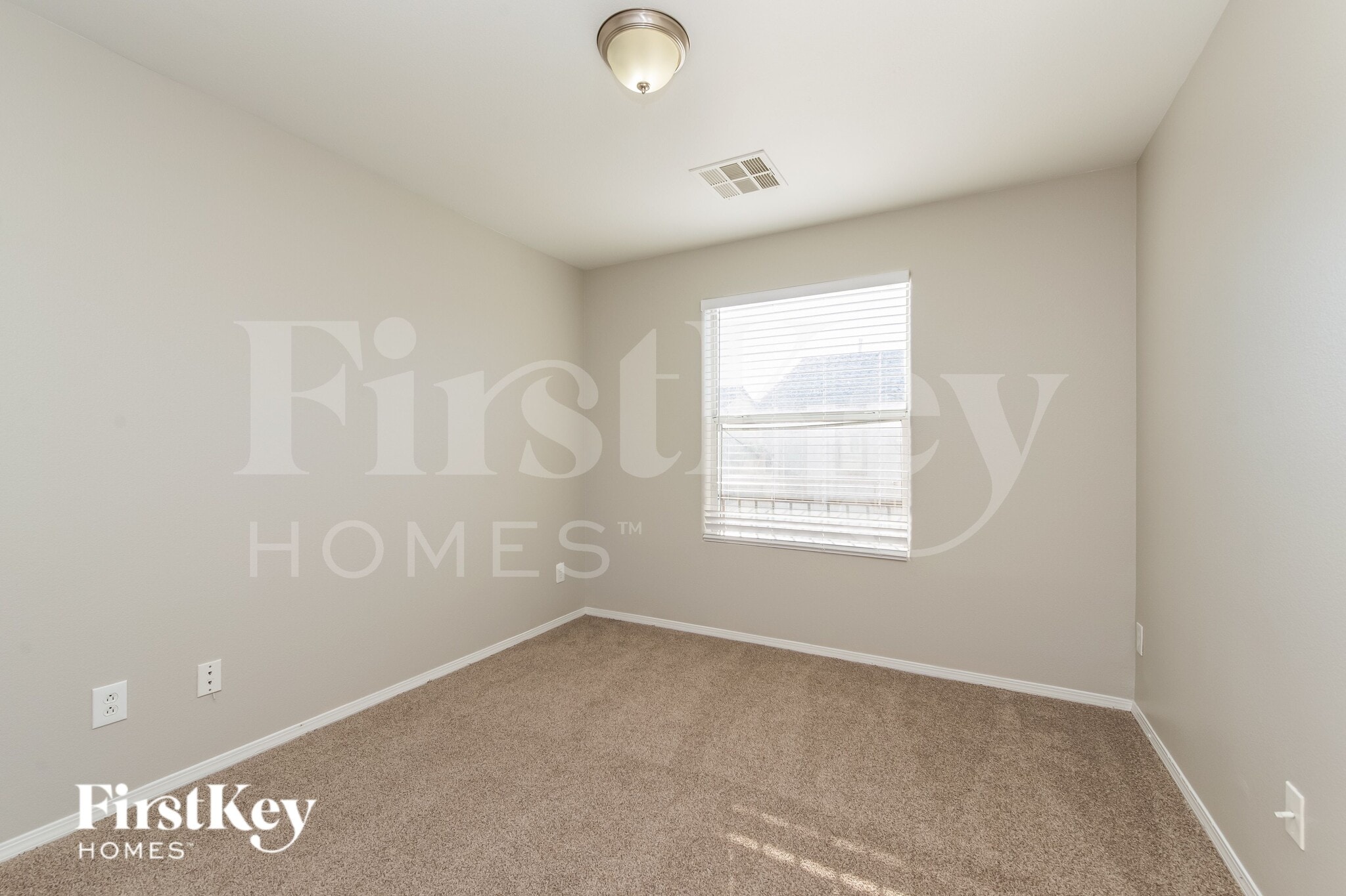 Building Photo - 8301 W Wildwood Glen Dr