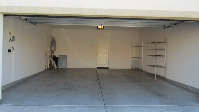 Building Photo - Apple Valley 55 + Senior Resort Living Com...