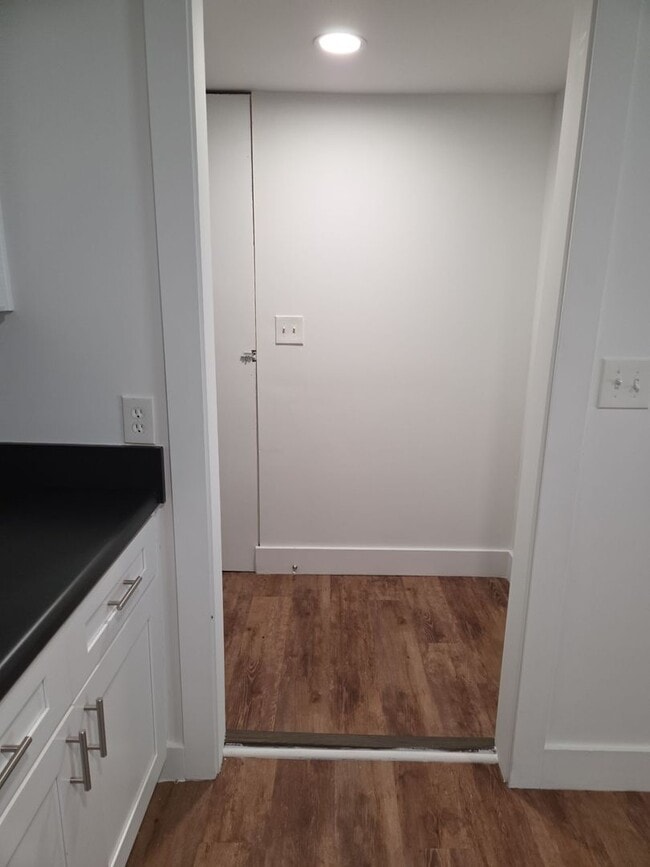 Building Photo - Newly remodeled home is located in Lancaster, SC 29720.