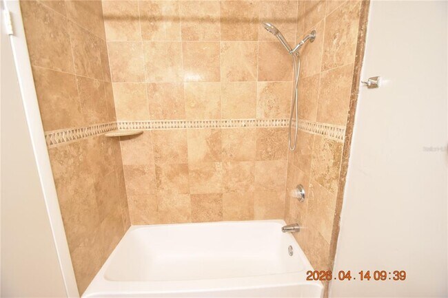 Building Photo - 8605 Mallard Reserve Dr