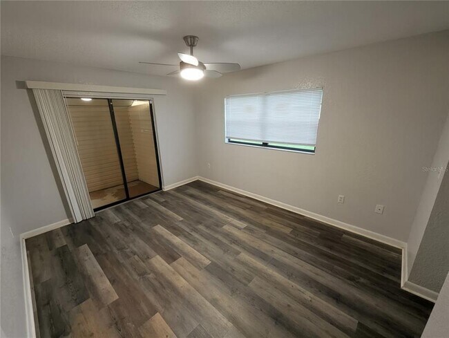 Building Photo - 5635 Struthers Ct