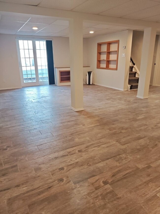 Building Photo - 2354 N Wading River Rd