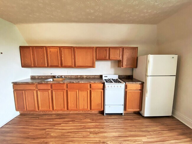 Building Photo - East Liberty - Apartments For Rent In Pitt...