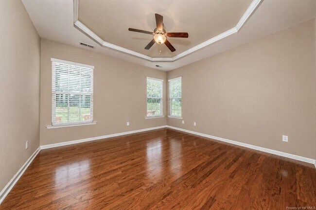 Building Photo - 4046 Coronation